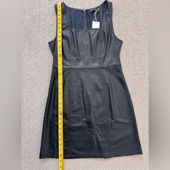 NWT Vici Sleek Black Faux Leather Mini Dress Women Size Medium - Picture 6 of 12